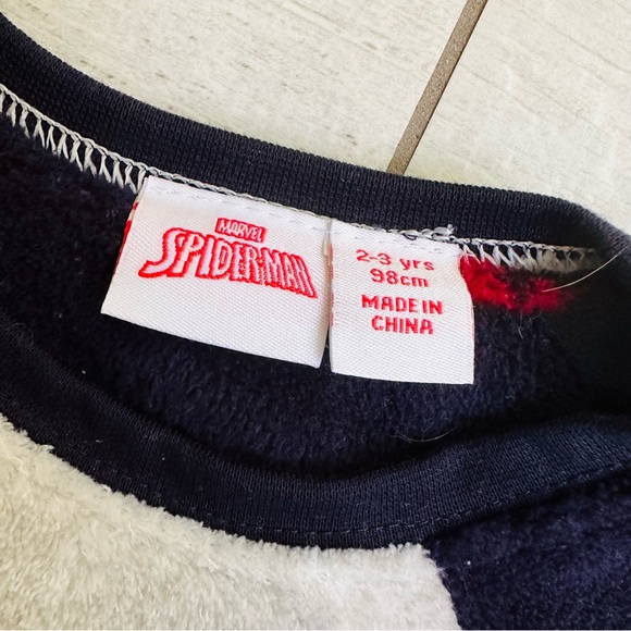 Primark Spiderman Fuzzy Set Size 2-3 Years - Picture 5 of 8